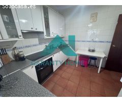 SE VENDE CASA DE CAMPO EN ZONA CARRETERA DE BADAJOZ, CÁCERES ????