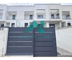 SE VENDE UNIFAMILIAR NUEVA CONSTRUCCIÓN EN ZONA MONTESOL