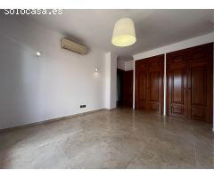 Duplex en Venta en Mijas Costa, Málaga