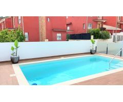 Moderna vivienda unifamiliar con piscina privada