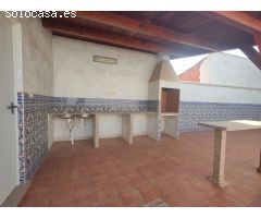 ¡¡ GRAN PISO EN CEUTÍ CON PATIO DE 80m !!