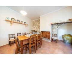 Casa de pueblo con jardín en Maria de la Salut, Mallorca