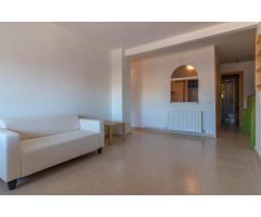 APARTAMENTO A ESCASOS METROS DE LAS CALAS