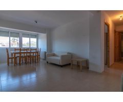 APARTAMENTO A ESCASOS METROS DE LAS CALAS