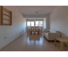 APARTAMENTO A ESCASOS METROS DE LAS CALAS