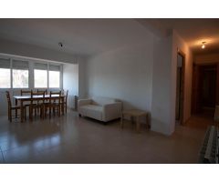 APARTAMENTO A ESCASOS METROS DE LAS CALAS
