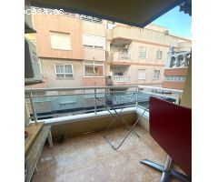 Apartamento en pleno centro con plaza de garaje y trastero