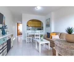Acogedor Piso en Los Balcones con Piscina y Terraza