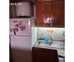 Un Ático De 2 Habitaciones Con Garaje