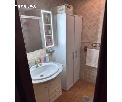 Un Ático De 2 Habitaciones Con Garaje