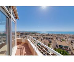 Atico duplex con vista al mar