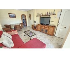 Apartamento con terraza y piscina en Lomas de Cabo Roig