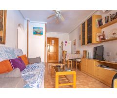 Gran Oportunidad: Piso Céntrico De 1 Habitación Con Garaje Y Piscina.