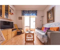 Gran Oportunidad: Piso Céntrico De 1 Habitación Con Garaje Y Piscina.
