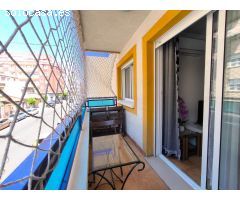 Céntrico apartamento listo para entrar a vivir con parking incluido