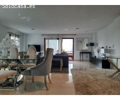 Villa en Venta en Estepona, Málaga