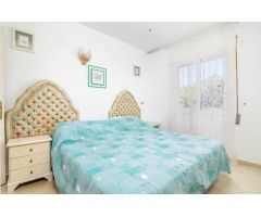 Apartamento en Venta en Estepona, Málaga