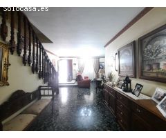Casa en Venta en Villalmóndar, Málaga
