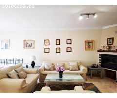 Adosado en Venta en Estepona, Málaga