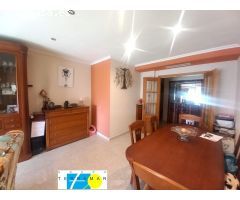GRANDIOSO PISO, EN CASCO URBANO, CERCANO A TODOS LOS SERVICIOS, GRAN OPORTUNIDAD