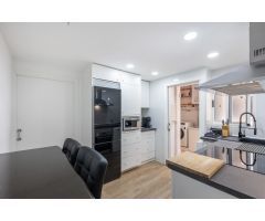 FANTASTICO APARTAMENTO EN EL CENTRO DE TORREVIEJA, CHOLLAZO