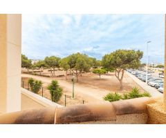 MAGNIFICO APARTAMENTO A UN PASO DEL MAR, IDEAL PRA VIVIR TODO EL AÑO, ZONA MUY TRANQUILA