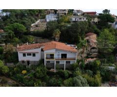 Gran Villa en Serra Brava para reformar con Licencia Turistica