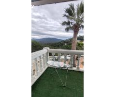Casa con dos viviendas en Serra Brava