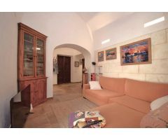 Venta de molino reformado en Costitx