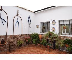 CASA EN VENTA EN CARRIÓN DE LOS CÉSPEDES