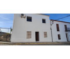Casa de pueblo en Higuera de la Sierra