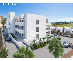 Últimas unidades de pisos de lujo en Los Alcázares con terraza y piscina