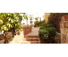 ¡Oportunidad única en Desert Springs Golf Resort!
