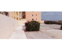 ¡Oportunidad única en Desert Springs Golf Resort!
