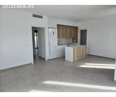 Villa moderna de 2 dormitorios en el centro de Terreros: ¡¡En OFERTA!!