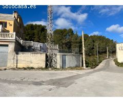 Solar urbano en Les Palmeres ( Canyelles )