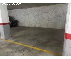 Plaza de aparcamiento en venta en el centro de Vilanova i la Geltrú, Rambla Salvador Sama