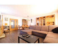 Casa esquinera en venta en Vilanova i la Geltrú
