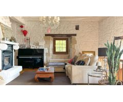 Villa en Venta en Condado de Treviño, Burgos