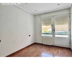 Piso en Venta en Zuazo de Vitoria, Álava