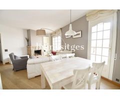ATICO DUPLEX EN EL CENTRO DE SITGES