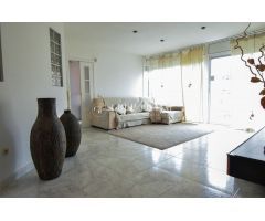 AMPLIO FUNCIONAL Y SOLEADO PISO EN VILANOVA I LA GELTRU