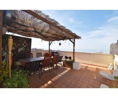 ÁTICO TRÍPLEX CON VISTAS ESPECTACULARES AL MAR EN SITGES