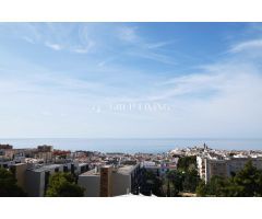 ÁTICO TRÍPLEX CON VISTAS ESPECTACULARES AL MAR EN SITGES