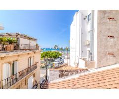 CASA “CAPRICHO”. VIVIENDA MODERNISTA EXCLUSIVA A DOS PASOS DEL MAR