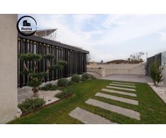 Villa de Lujo en Venta en Otura, Granada