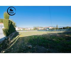 Parcelas de 606m2  en la Urbanización Colinas Bermejas- MONACHIL