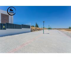 se vende terreno en Otura