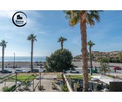 !! IMPRESIONANTE DUPLEX EN PRIMERA LINEA DE PLAYA !!