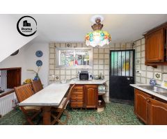 FABULOSA CASA EN EL CENTRO DE ALHENDIN